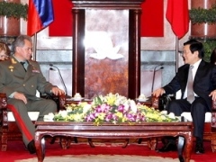 Vietnam, Russia further develop defence ties